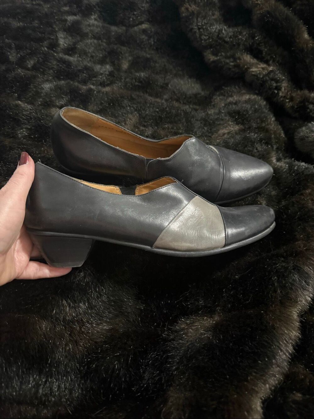 EU 42 US 11.5 Fidji Low Heel Leather Loafers Vintage 1940s Style shoes